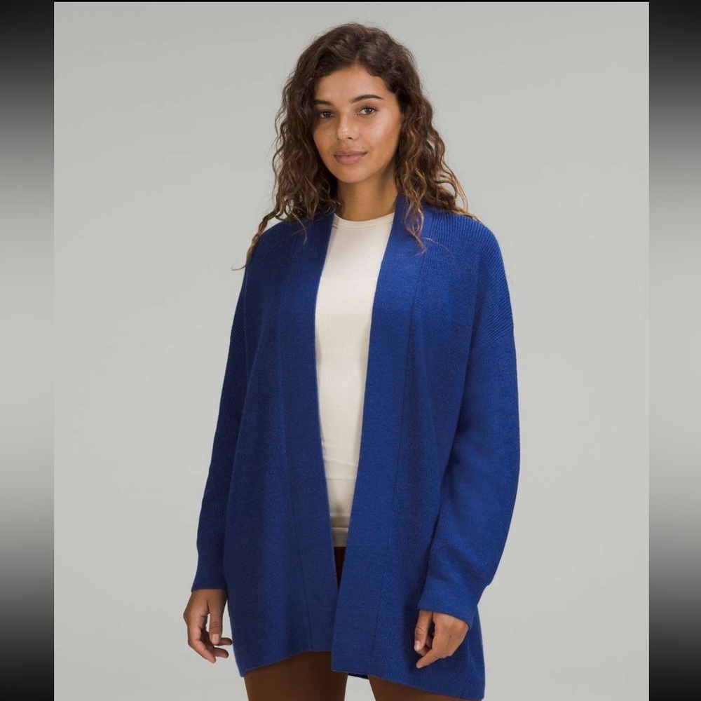 NWT Lululemon Size 2 Blue Merino Wool Blend Rib Long Wrap Sweater